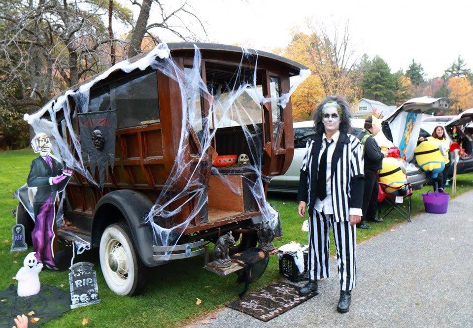 Trunk or Treat at Up Yonda